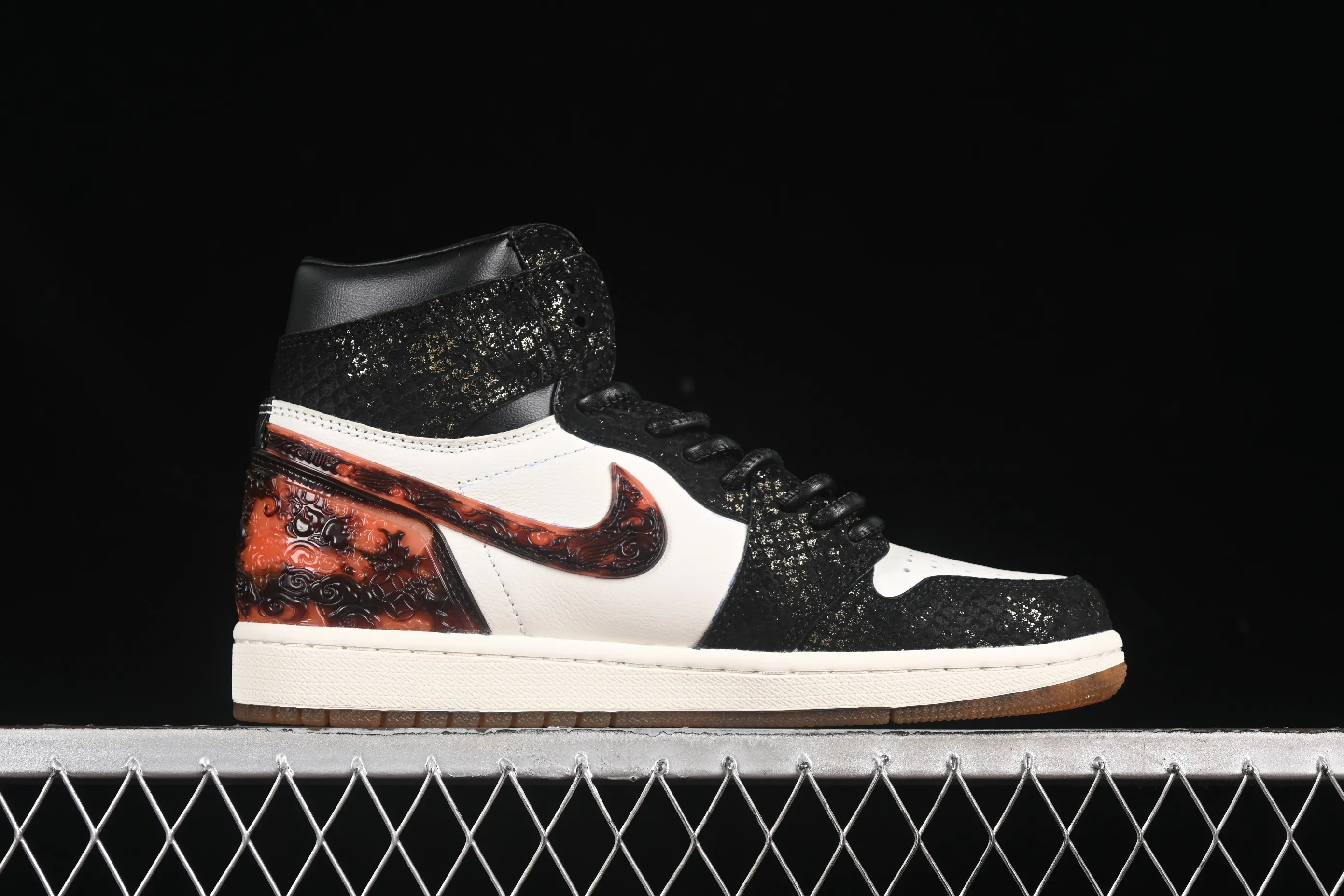 All categories Air Jordan Jordan series basketball shoes Air Jordan 1 High Air Jordan 1 High Retro OG "CNY" AJ1 Joe 1 Year of the Snake theme Xuanwu high-top basketball shoes IB3165-091